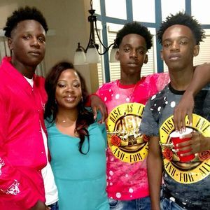 Meet your Posher, Lawanda